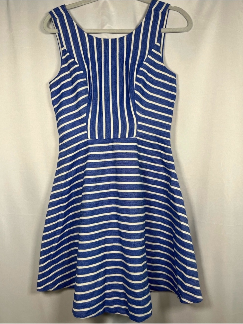 🛍️Vineyard Vines Blue and White Striped Sleeveless A-Line Linen Dress - Picture 3 of 11